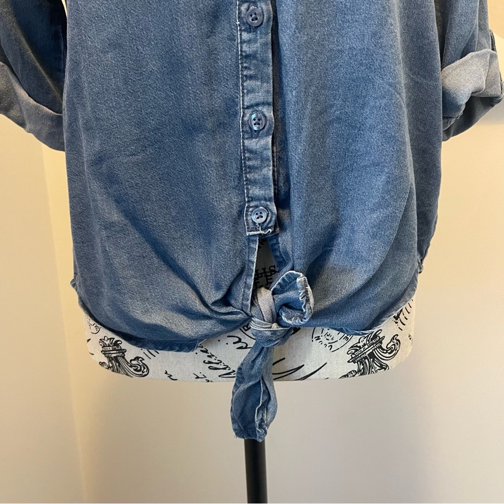 Blue Button-Up Top - Size Small - Picture 3 of 16